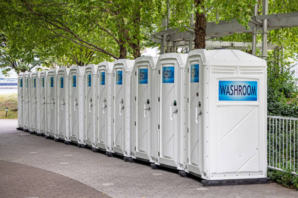 Best Construction site porta potty rental  in Farmersville, CA
