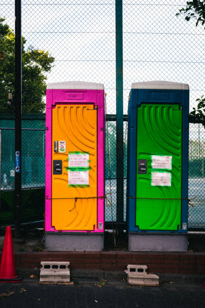 Portable Toilet Options We Offer in Farmersville, CA